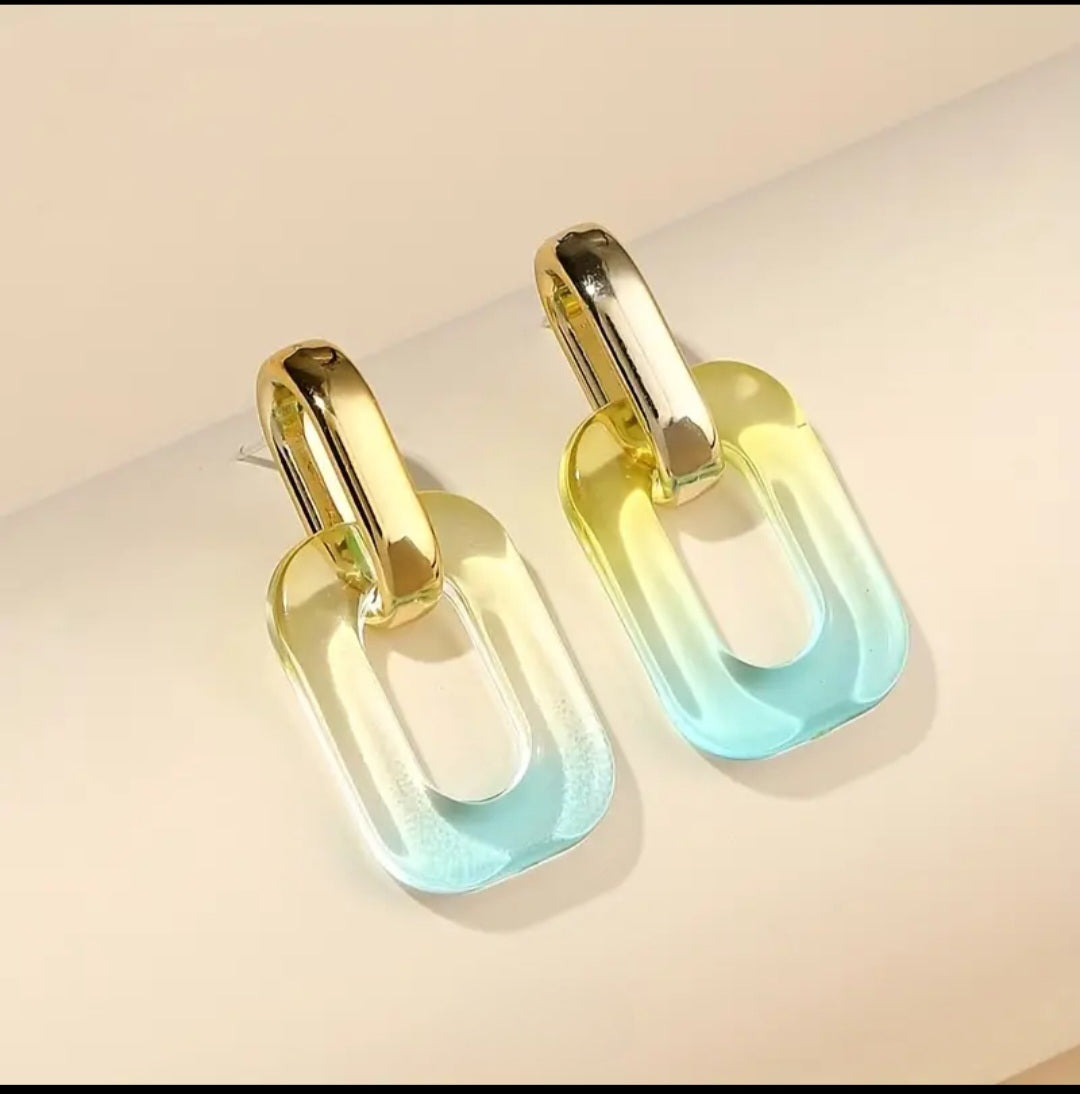 MoUi. New Fun Air Acrylic Drop Earrings Green and Pink Only