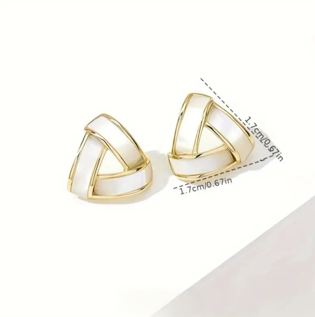 MoUi. New Pearl Shell Tri Stud Earrings