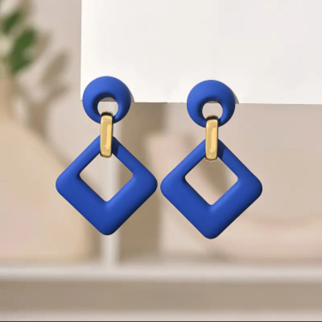 MoUi. New Dangle Blue