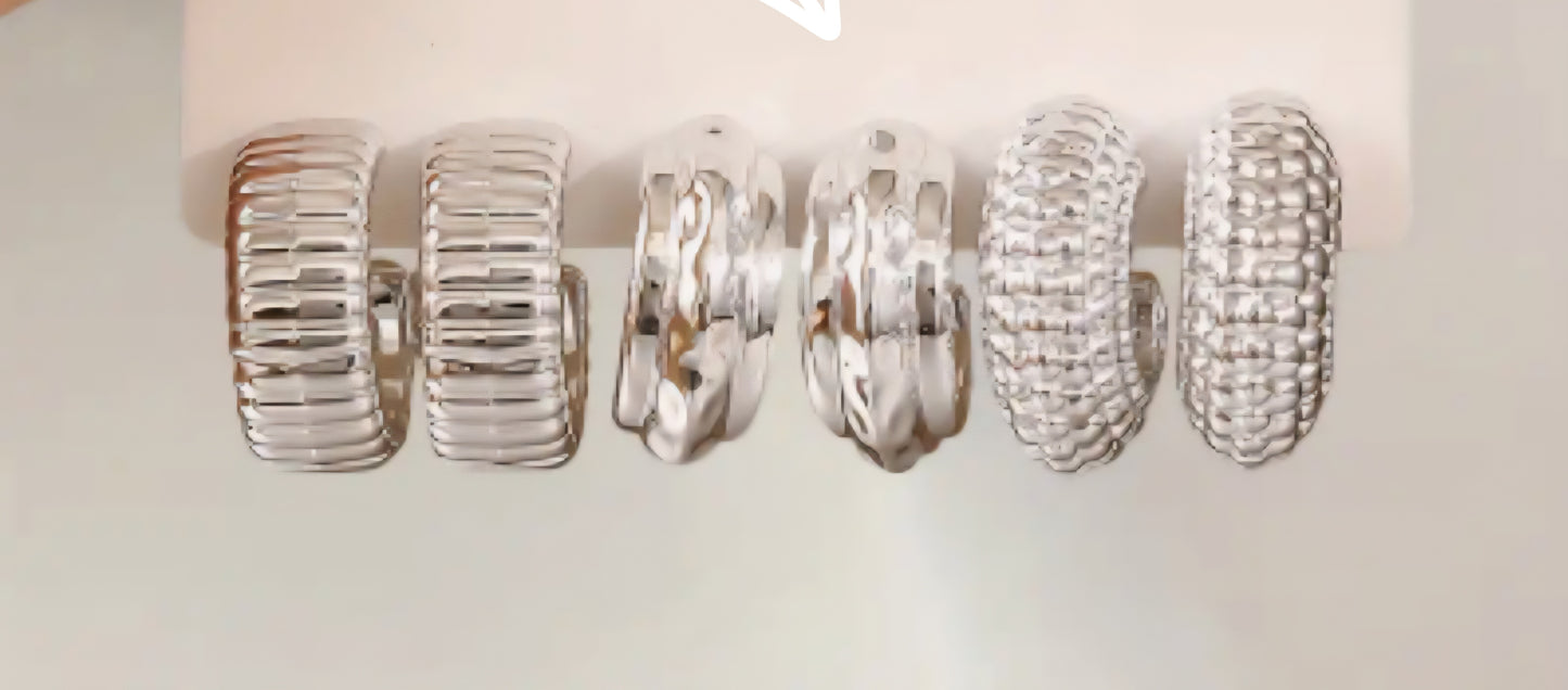 MoUi. New Silver Patterned Hoop Earring