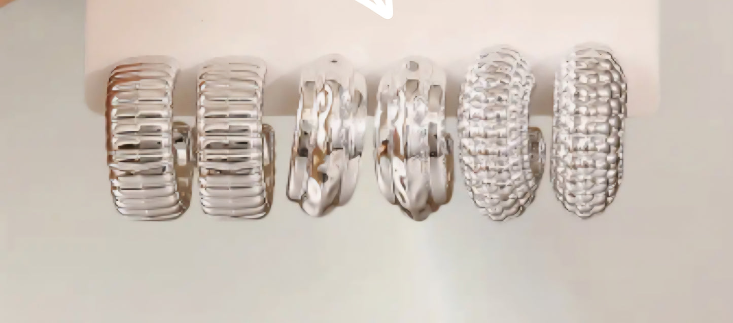 MoUi. New Silver Patterned Hoop Earring
