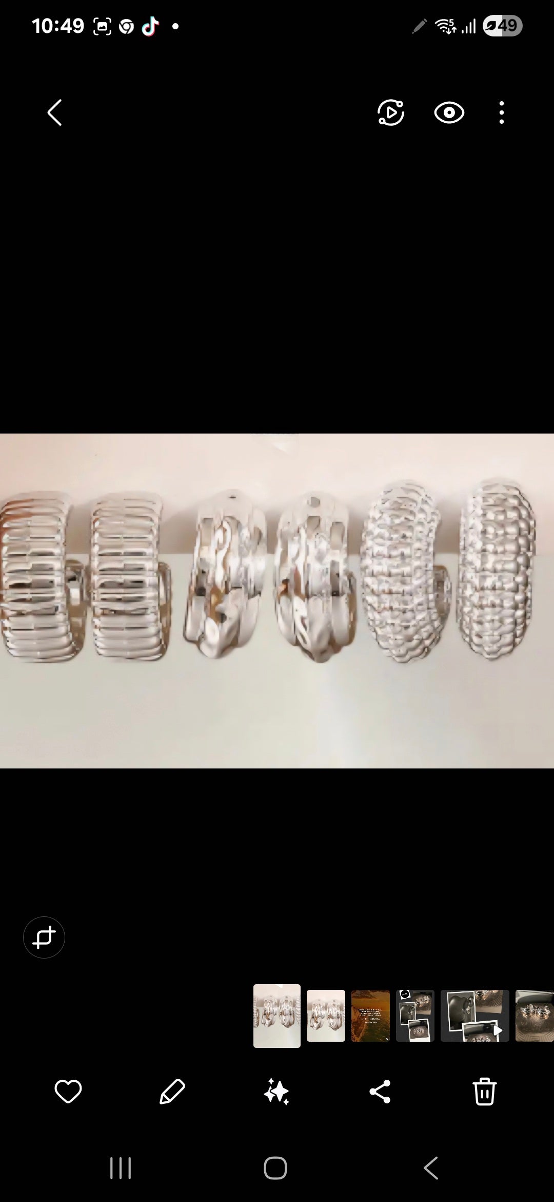 MoUi. New Silver Patterned Hoop Earring