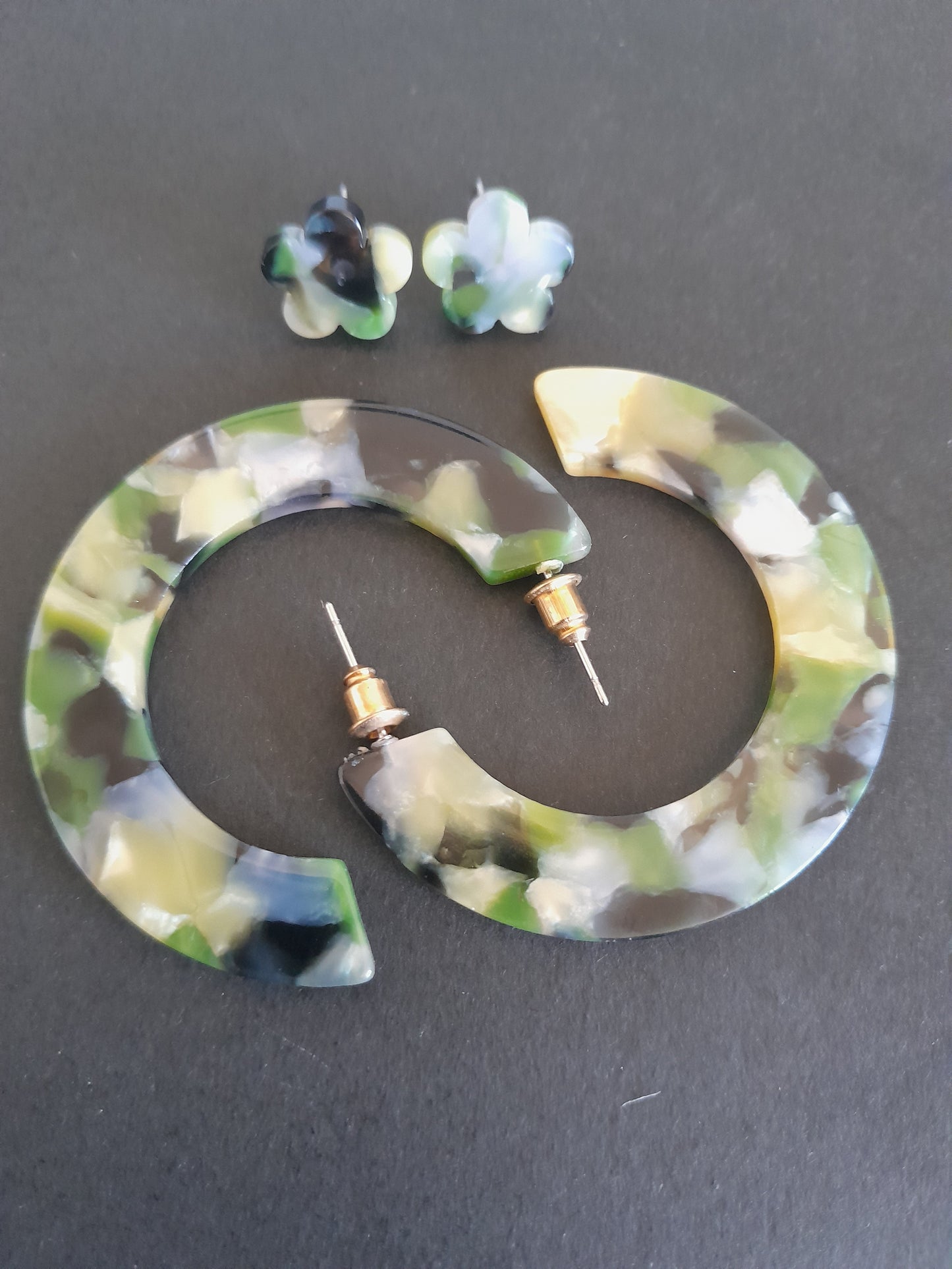 Three Coloured Acrylic Hoop (dark green, light green, white, black, yellow)