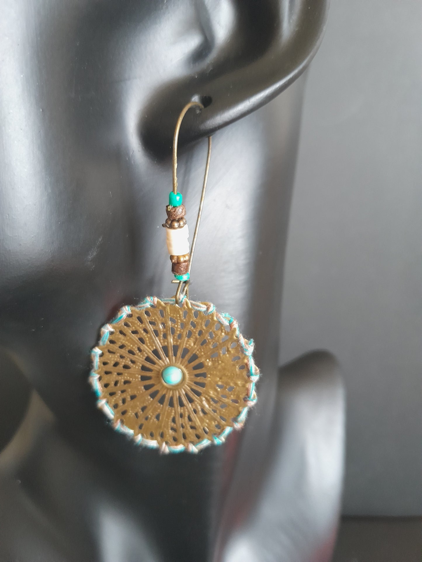 MoUi. Cute Aqua Circle Drop