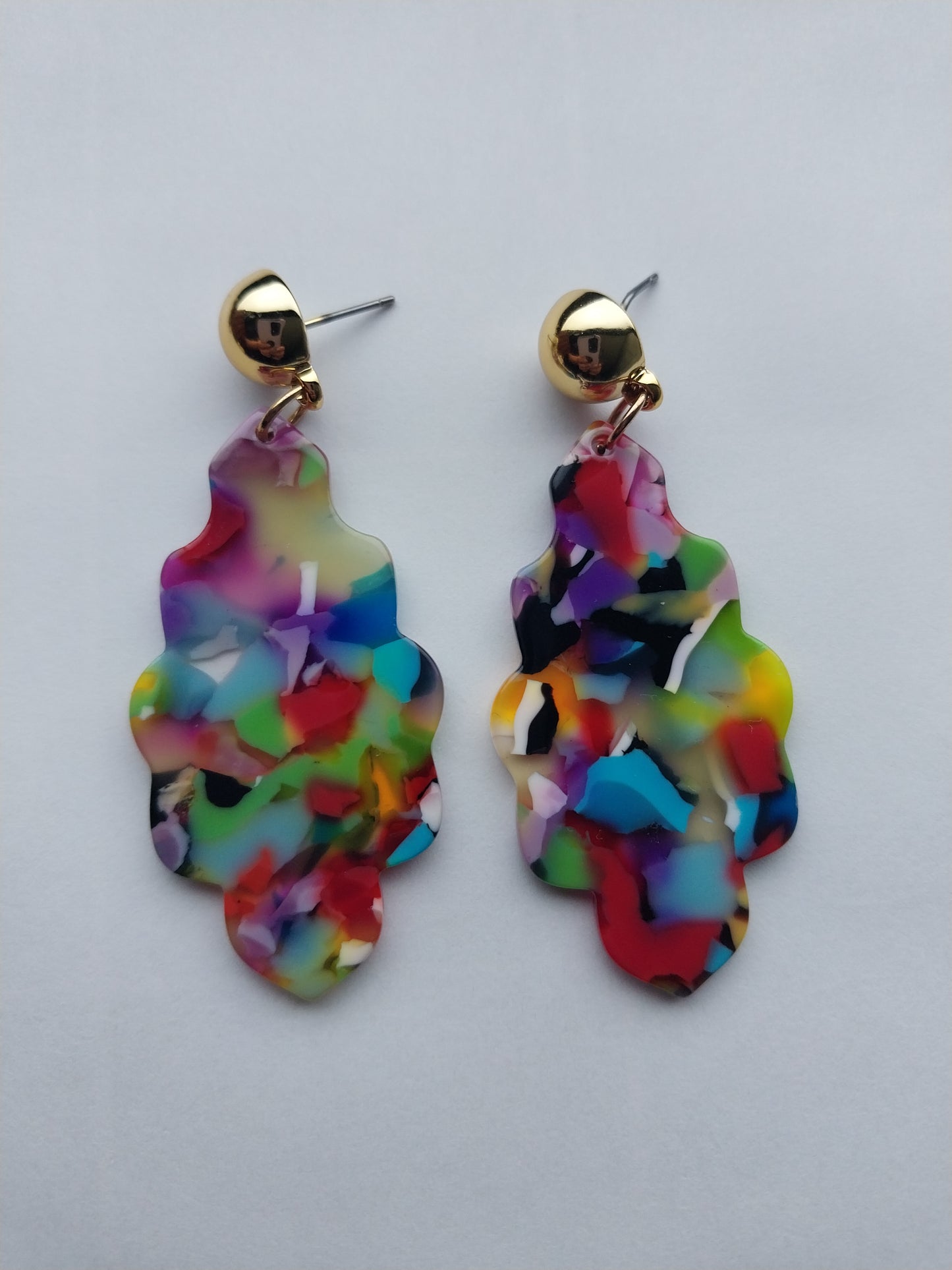 MoUi. Fun Wavy Colours Leaf Drop