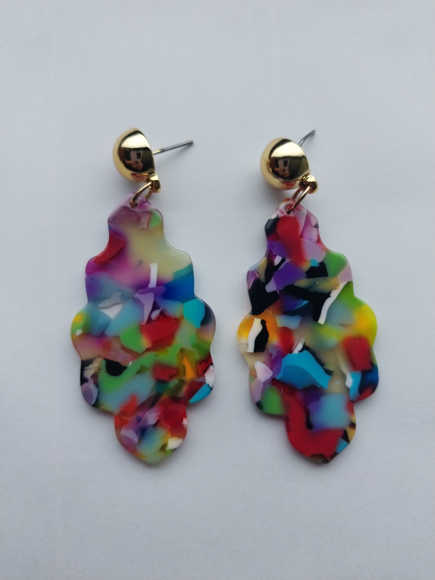 MoUi. Fun Wavy Colours Leaf Drop