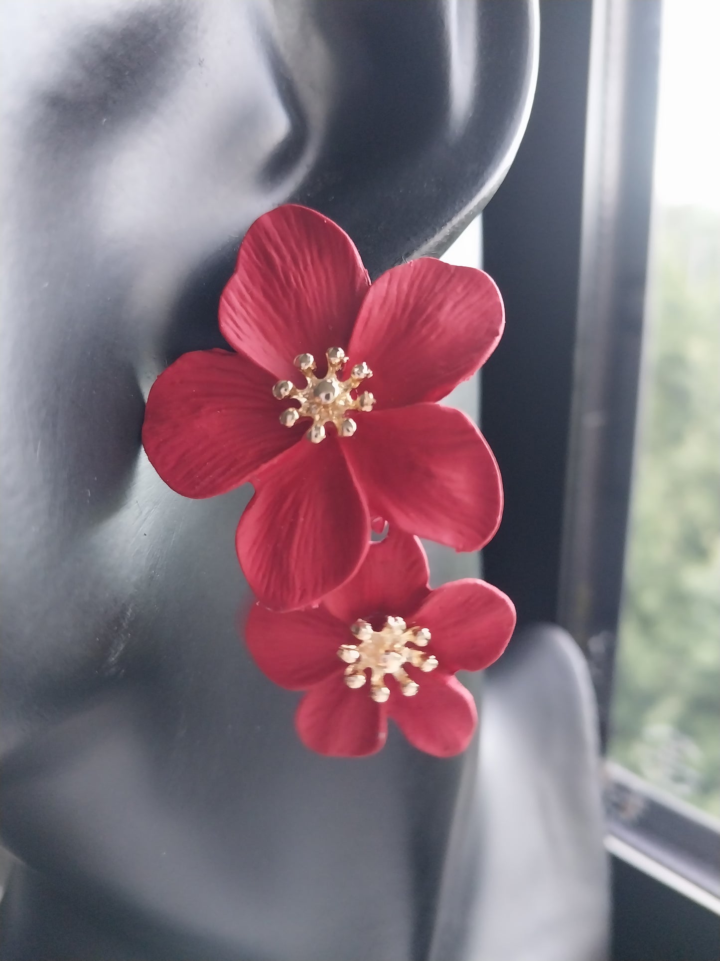 MoUi. Lovely Red Double Flower with Gold Pistill
