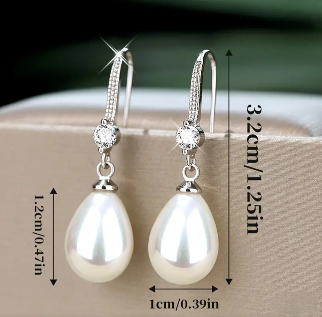 MoUI. New Droplet Faux Pearl