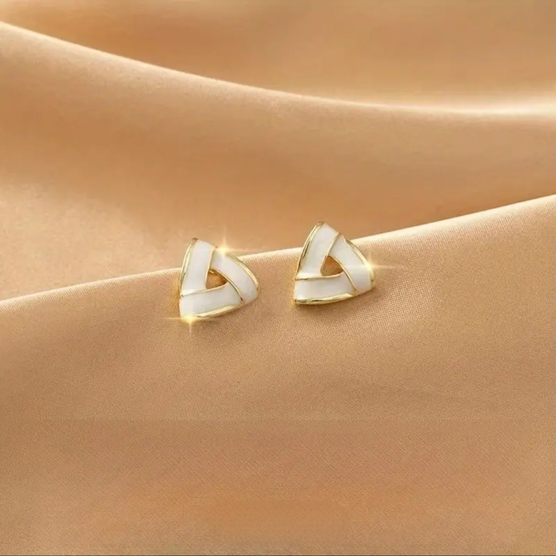 MoUi.  New Pearl Shell Tri Stud Earrings