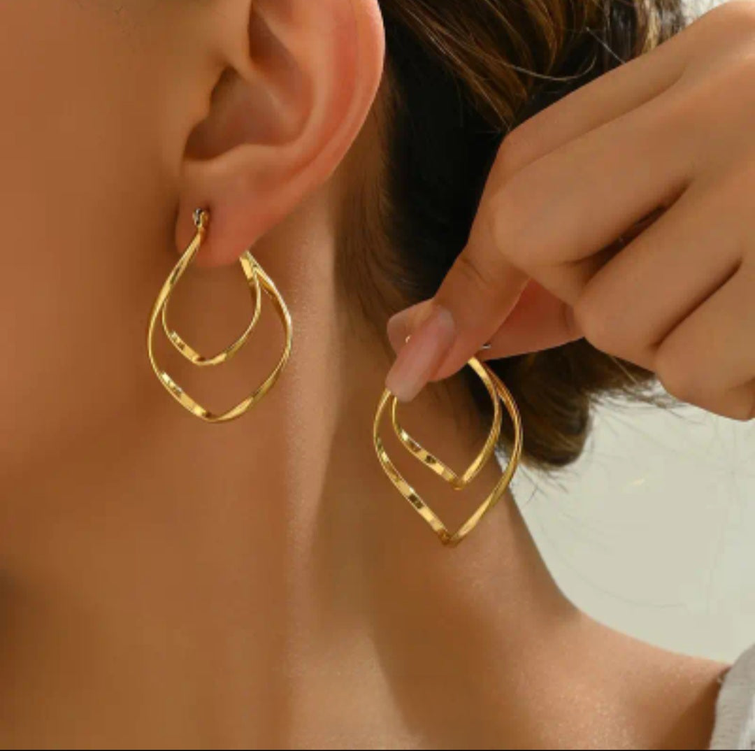 MoUi. New Leaf Double Hoop Earring