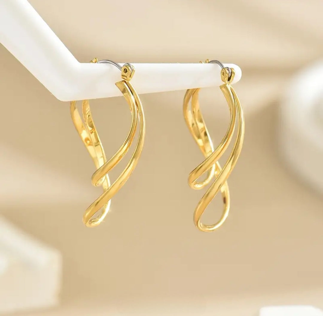 MoUi. New Leaf Double Hoop Earring