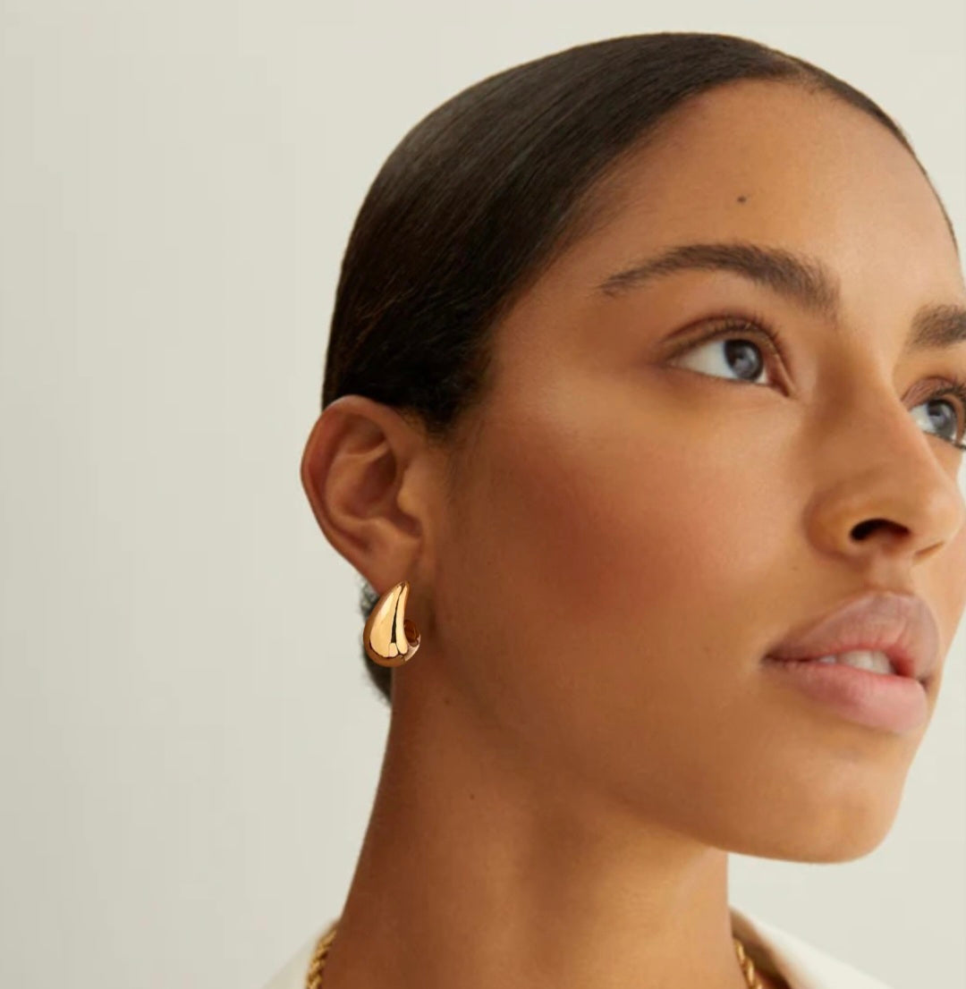 MoUi. New Gold Teardrop