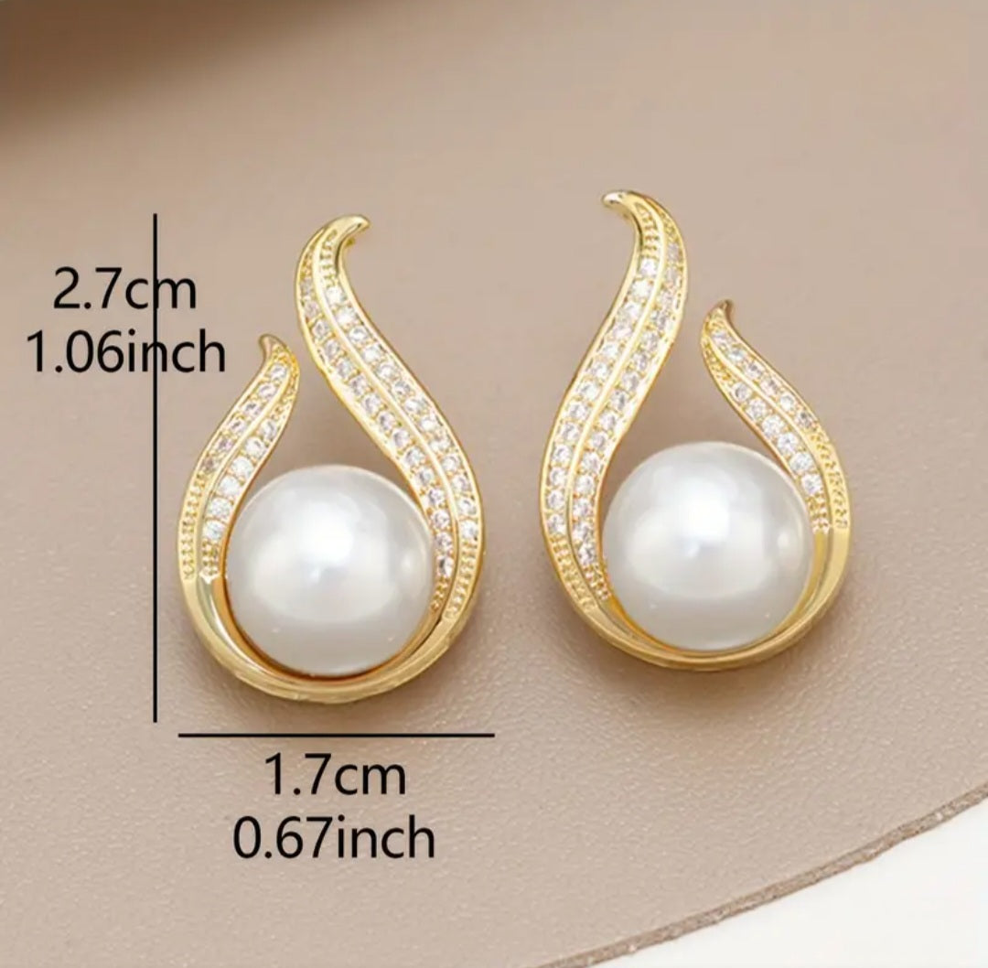 MoUi. New French Classic Glass Inlaid Pearl Drop