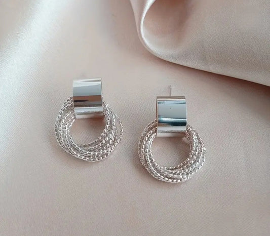 MoUi. New Simple Hoop Silver