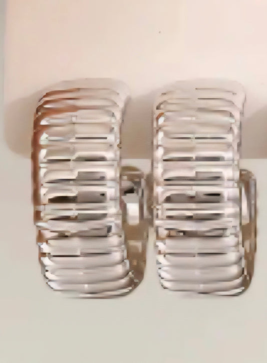 MoUi. New Silver Ribbed Hoop Earring